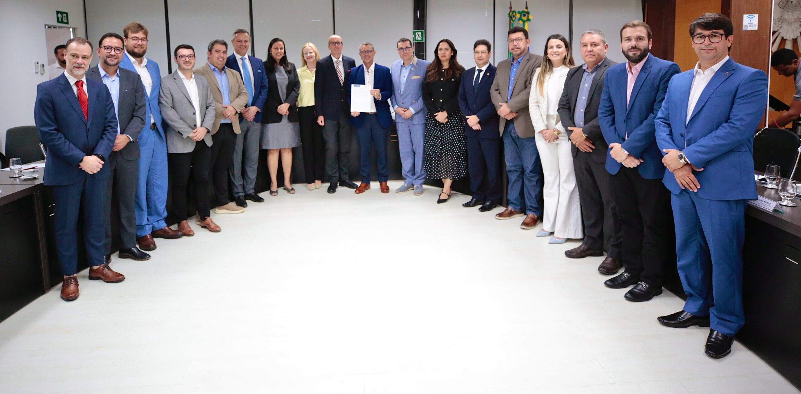 Governo de Sergipe recebe embaixador da Áustria para discutir cooperação bilateral